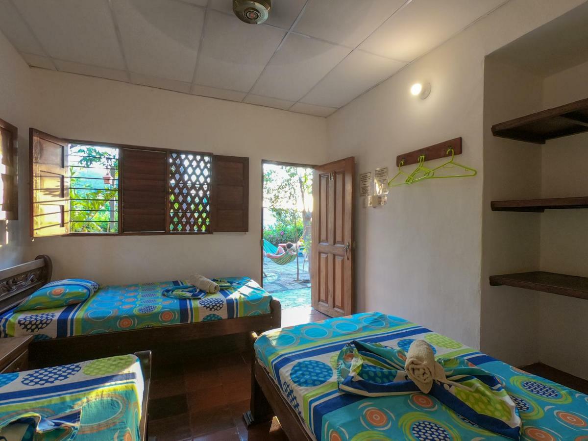 Hostal La Casa De Felipe Taganga Bagian luar foto